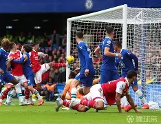 关于阿森纳客场绝杀，取得势不可挡连胜的信息