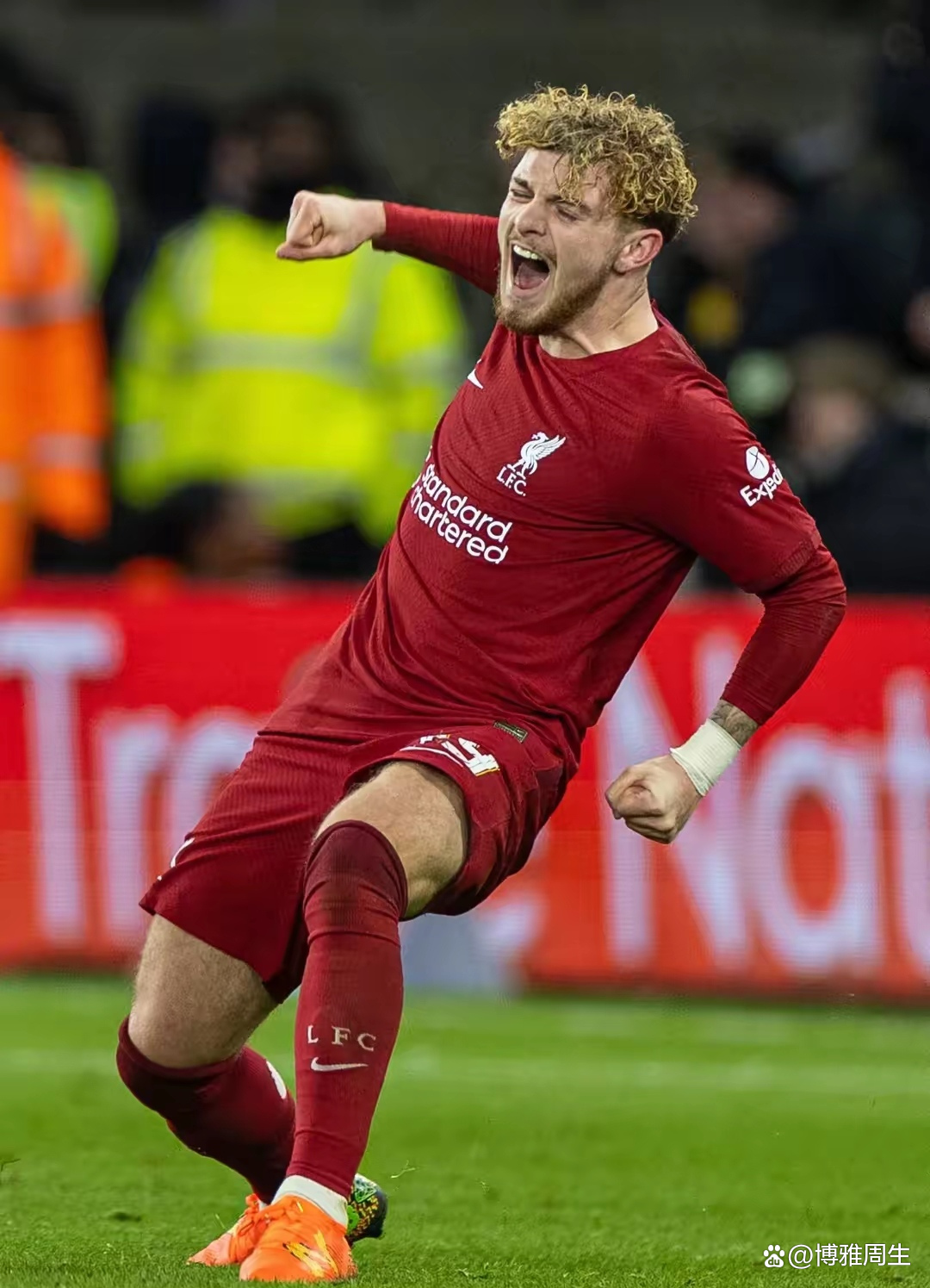 利物浦客场凭借苦战淘汰巴黎(利物浦vs莱斯特城回放)