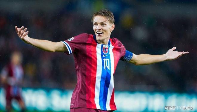 挪威球员在足球比赛中展现出色发挥的简单介绍