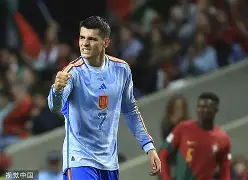 意大利队战胜波兰，闯入欧国联半决赛(意大利队战胜波兰,闯入欧国联半决赛是哪一场)