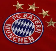 拜仁慕尼黑横扫埃弗顿，晋级欧冠八强！(拜仁慕尼黑阵欧冠阵型)